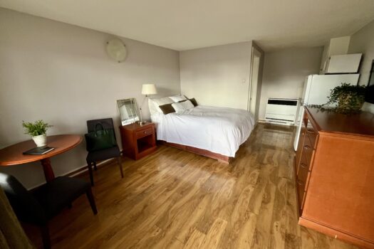 Unit #3, 4003 Cariboo Hwy 97, Lac La Hache,BC
