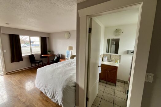 Unit #3, 4003 Cariboo Hwy 97, Lac La Hache,BC