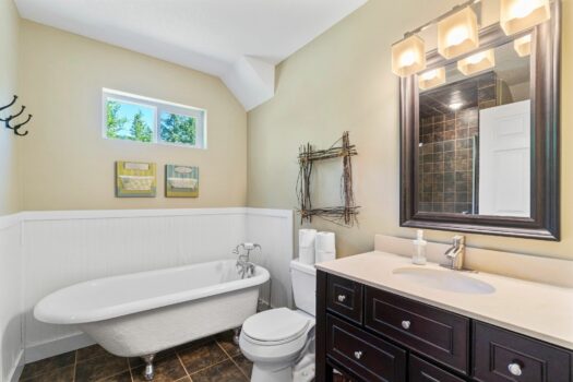 6605 6471 Lindsay Rd, Magna Bay, BC, V0E 1M7