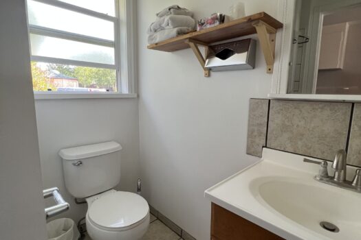 Unit #2, 4003 Cariboo Hwy 97, Lac La Hache,BC