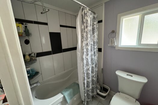 4345 Mountain Road, Barriere, V0E 1E0