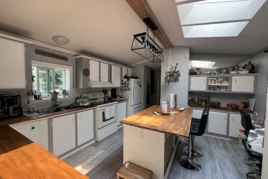 4345 Mountain Road, Barriere, V0E 1E0